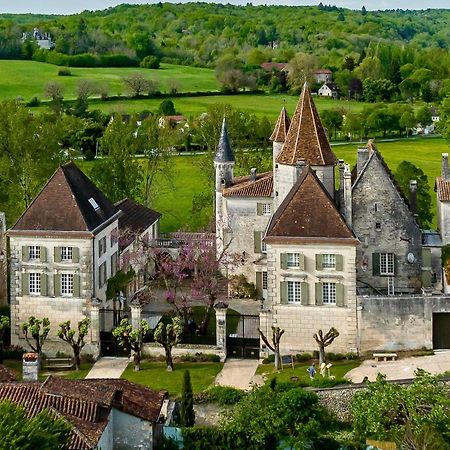 Chateau Des Senechaux, Bourdeilles Exteriér fotografie
