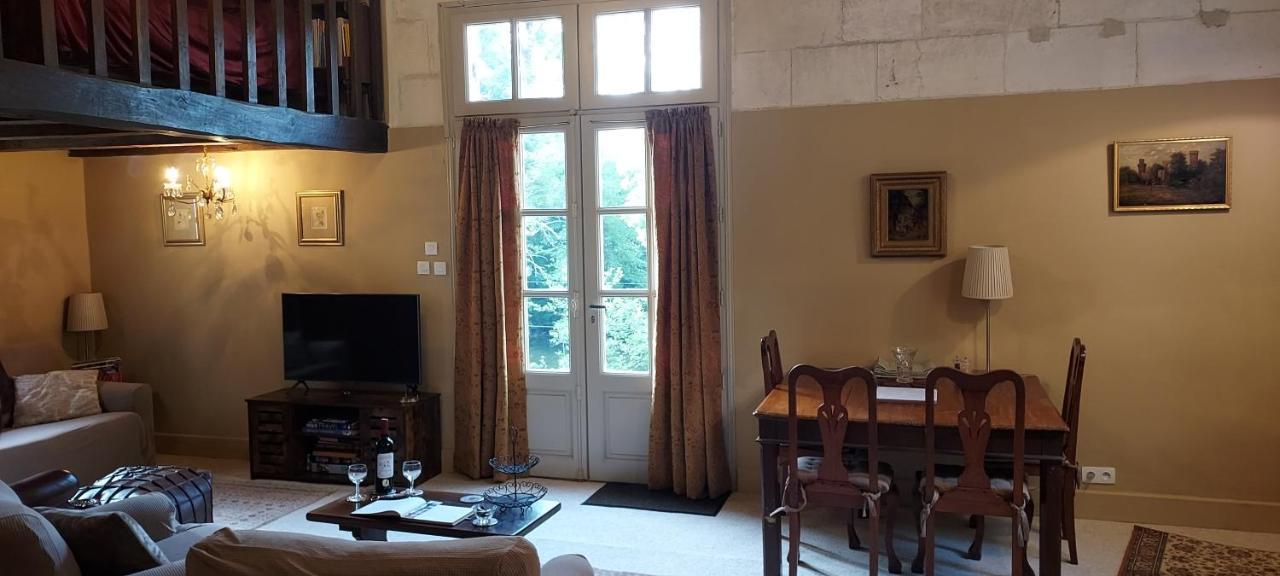 Chateau Des Senechaux, Bourdeilles Exteriér fotografie